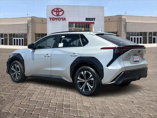2025 Toyota bZ4X XLE