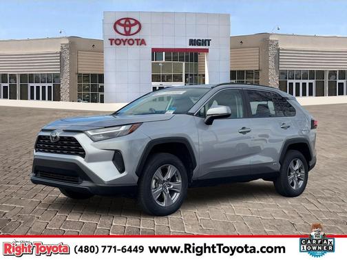 2025 Toyota RAV4 Hybrid XLE
