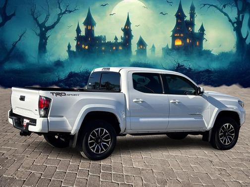 2022 Toyota Tacoma TRD Sport