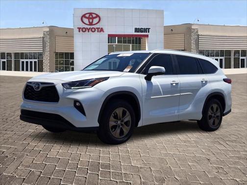 2023 Toyota Highlander Hybrid XLE