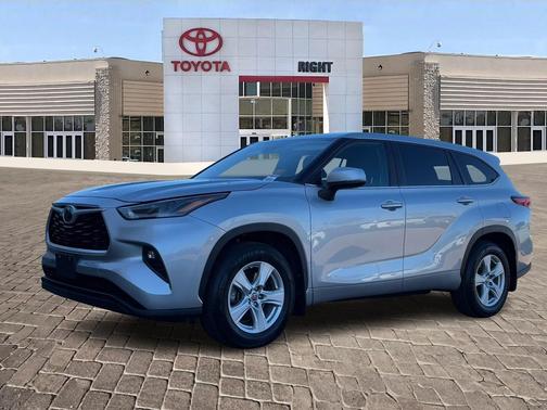 2024 Toyota Highlander XLE