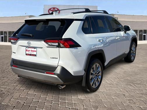 2025 Toyota RAV4 Limited