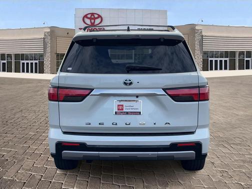 2023 Toyota Sequoia Capstone