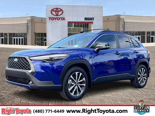 2025 Toyota Corolla Cross XLE