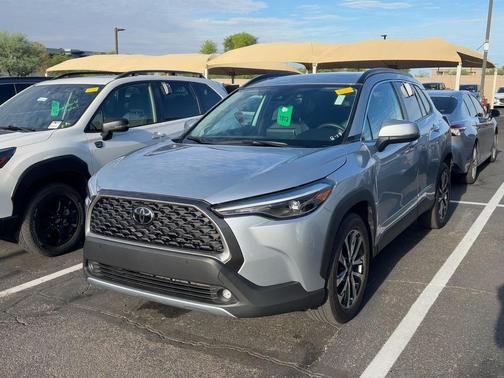 2022 Toyota Corolla Cross XLE