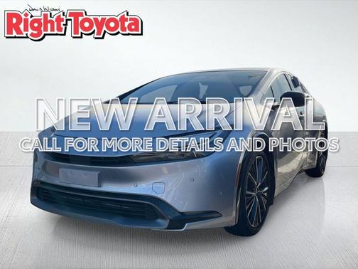2024 Toyota Prius XLE