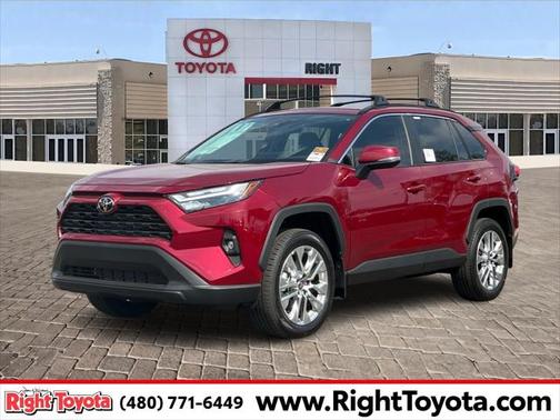 2025 Toyota RAV4 XLE Premium