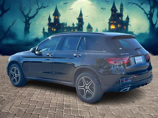2022 Mercedes-Benz GLC 300 Base