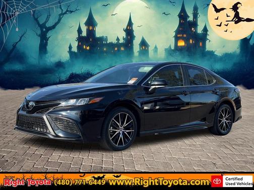 2024 Toyota Camry SE