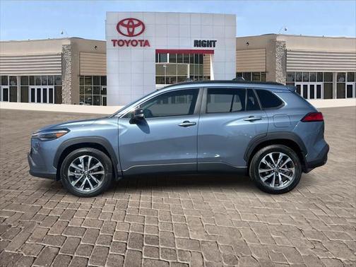 2025 Toyota Corolla Cross XLE
