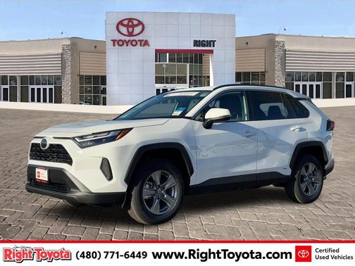 2025 Toyota RAV4 Hybrid XLE