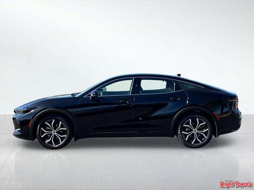 Black 2024 Toyota Crown Limited