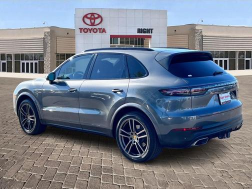 2019 Porsche Cayenne Base