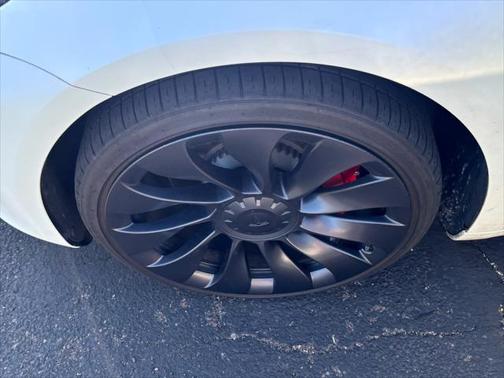 2023 Tesla Model 3 Performance