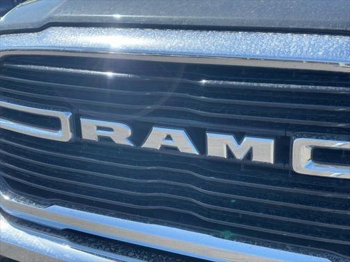 2021 RAM 2500 Big Horn Crew Cab 4x4 6'4' Box