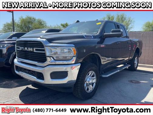 2021 RAM 2500 Big Horn Crew Cab 4x4 6'4' Box