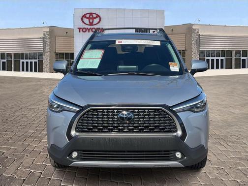 2024 Toyota Corolla Cross XLE