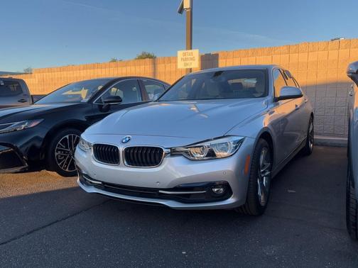 2017 BMW 330 330i