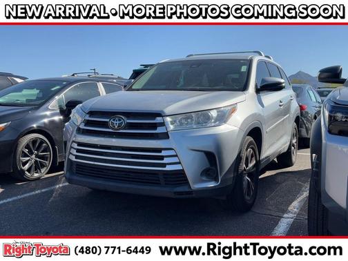 2017 Toyota Highlander LE I4