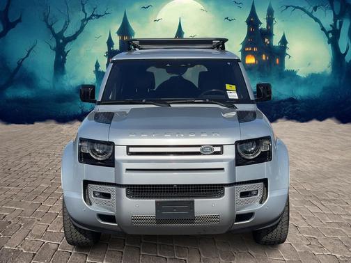 2022 Land Rover Defender 110 XS Edition