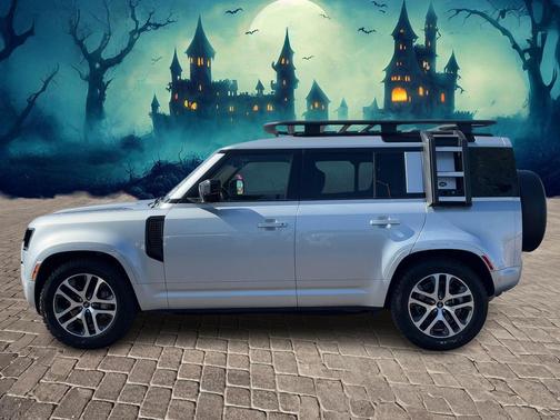 2022 Land Rover Defender 110 XS Edition