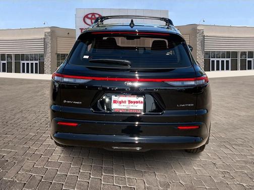 2025 Toyota Crown Signia Limited