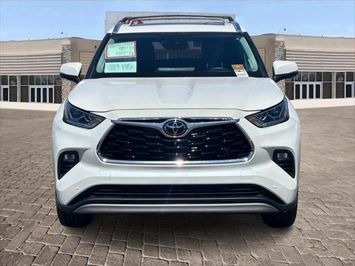 2024 Toyota Highlander Platinum