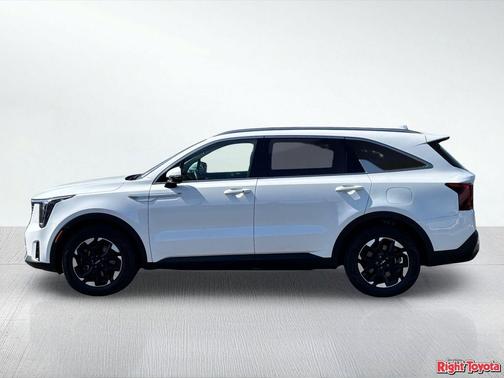 Glacial White Pearl 2024 Kia Sorento S