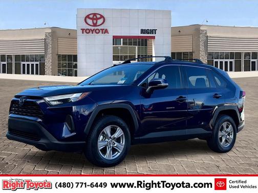 2022 Toyota RAV4 Hybrid XLE