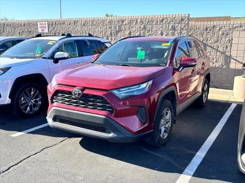 2022 Toyota RAV4 XLE