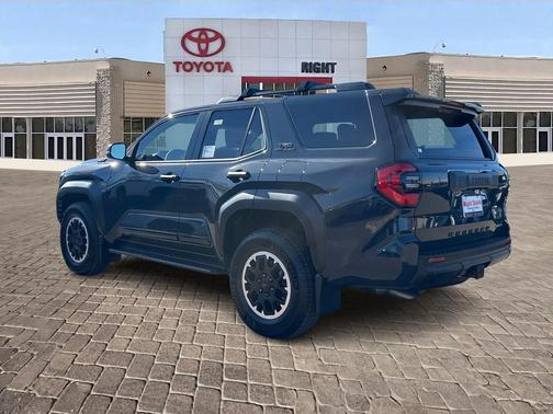 2025 Toyota 4Runner TRD Off Road