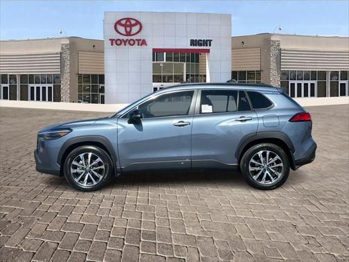 2025 Toyota Corolla Cross XLE