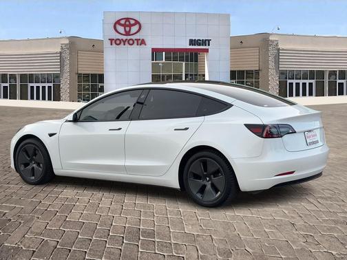 2023 Tesla Model 3 Standard Range