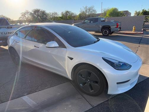 2023 Tesla Model 3 Standard Range