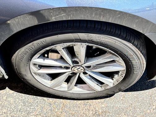 2020 Volkswagen Passat 2.0T SE