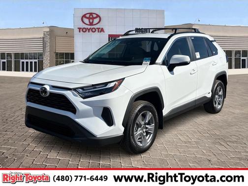 2025 Toyota RAV4 Hybrid LE