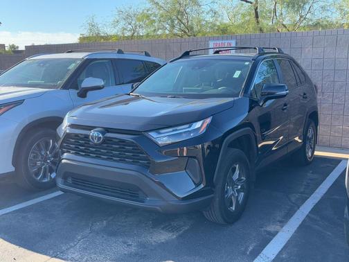 2024 Toyota RAV4 Hybrid LE
