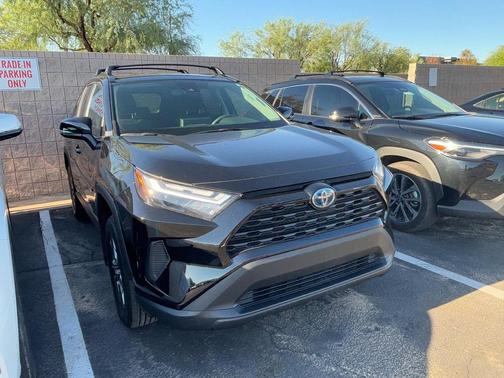 2024 Toyota RAV4 Hybrid LE