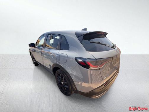 2025 Honda HR-V 2WD Sport