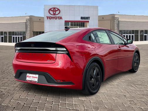 2026 Toyota Prius Plug-In Hybrid SE