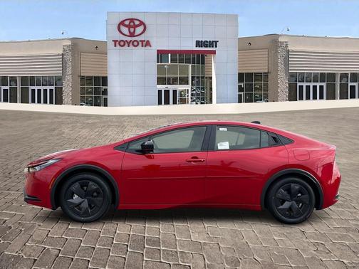 2026 Toyota Prius Plug-In Hybrid SE