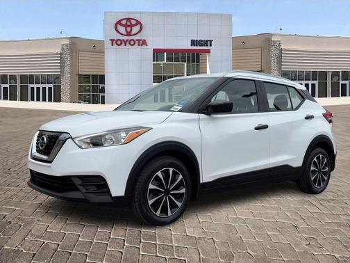 2019 Nissan Kicks S