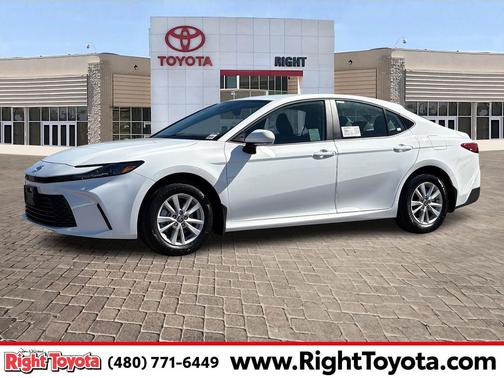 2026 Toyota Camry LE