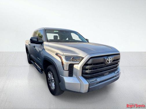 Celestial Silver Metallic 2022 Toyota Tundra SR5