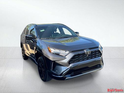 Magnetic Gray Metallic/Midnight Black Metallic 2025 Toyota RAV4 Hybrid SE
