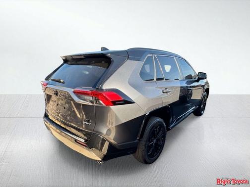 Magnetic Gray Metallic/Midnight Black Metallic 2025 Toyota RAV4 Hybrid SE