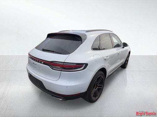 2021 Porsche Macan Macan S