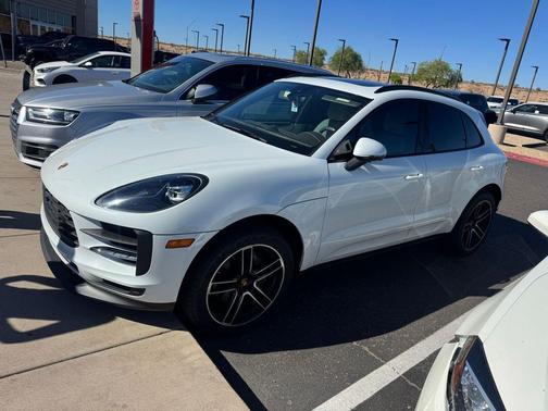 White 2021 Porsche Macan Macan S