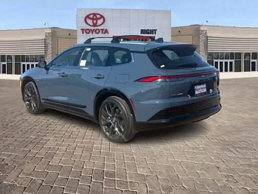 2025 Toyota Crown Signia Limited