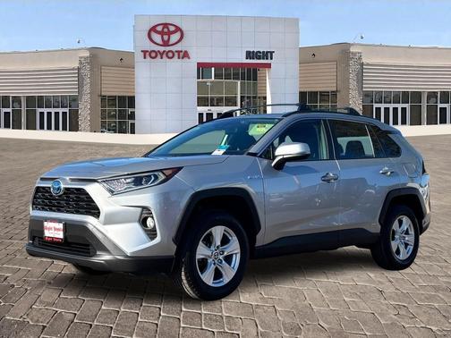 2021 Toyota RAV4 Hybrid XLE
